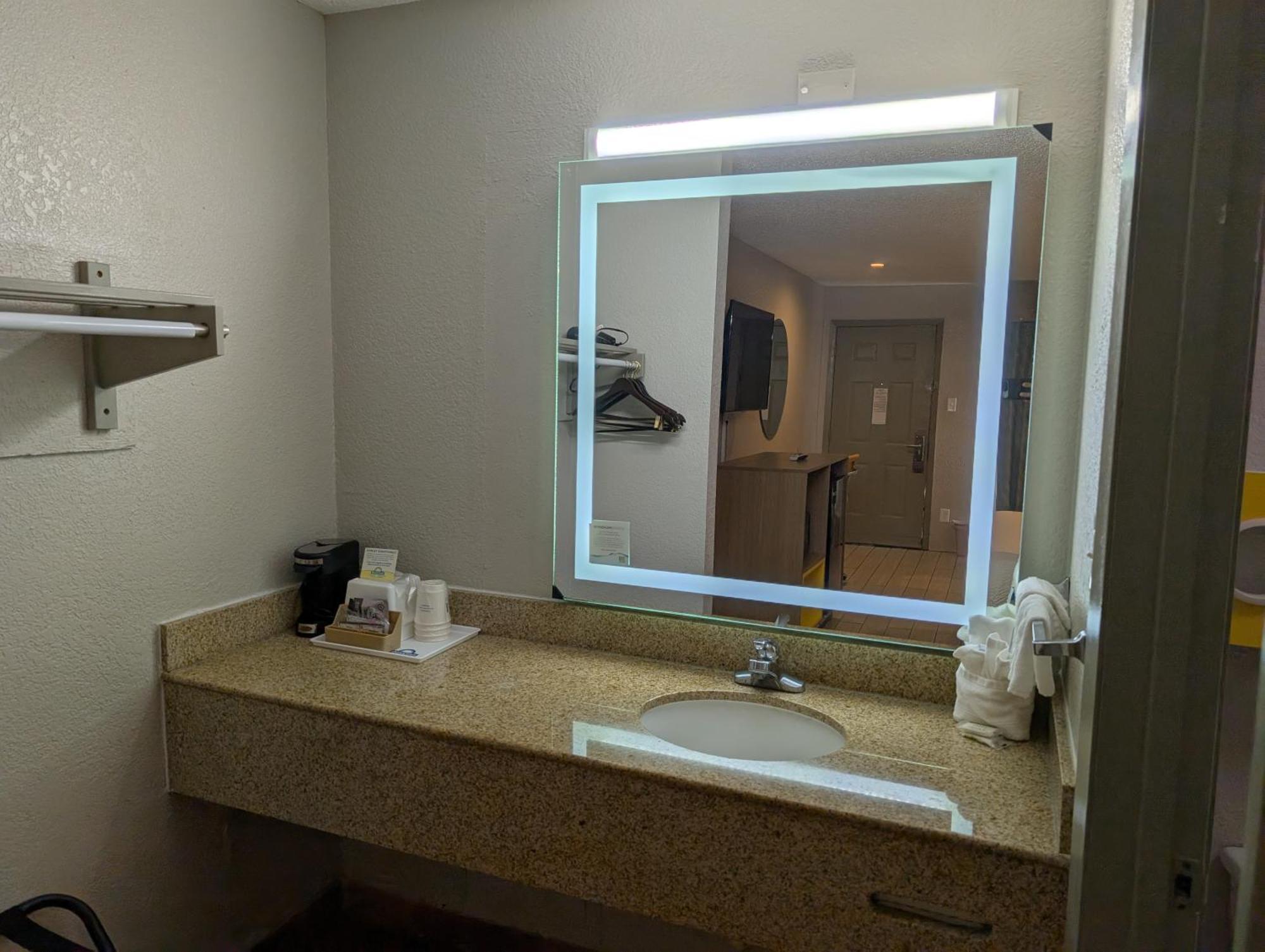 Days Inn By Wyndham Arcadia Louisiana Bagian luar foto